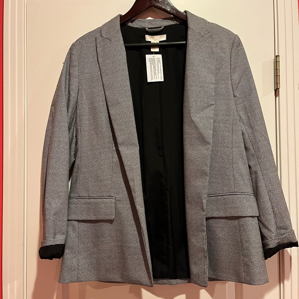 NWT H&M BLACK AND WHITE BLAZER